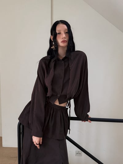 高級感光澤無肩線設計襯衫3