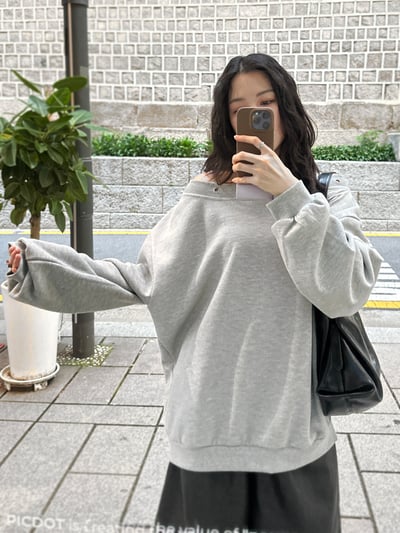 隨性斜肩/一字領兩穿大學踢2