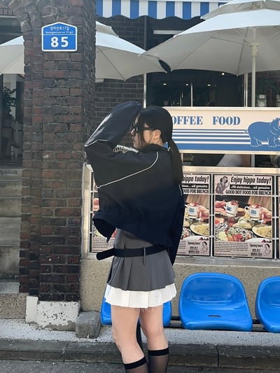 最常穿抽繩風衣外套2