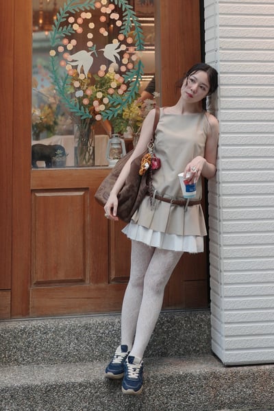 修身拼接西裝百褶洋裝（褲裙）10