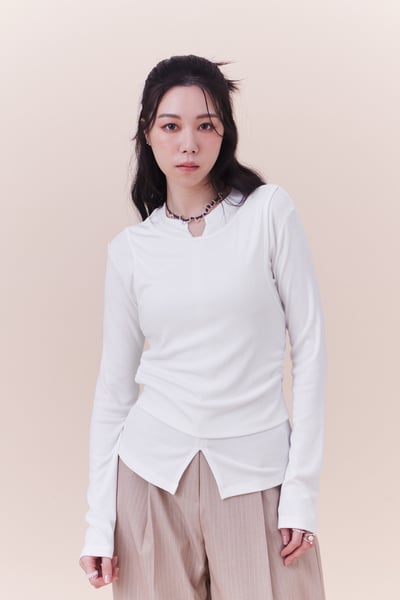 超舒服柔棉開衩角角上衣1