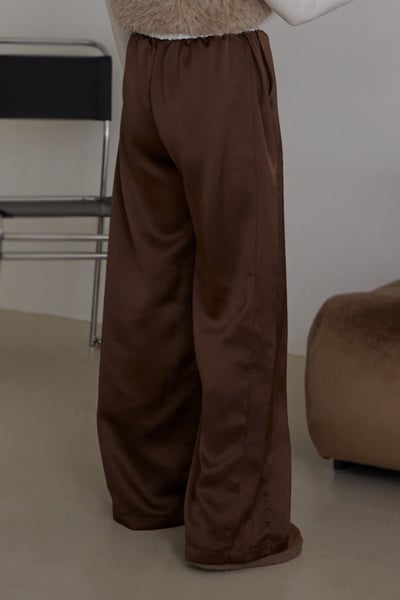 高級光澤溫柔緞面長褲6