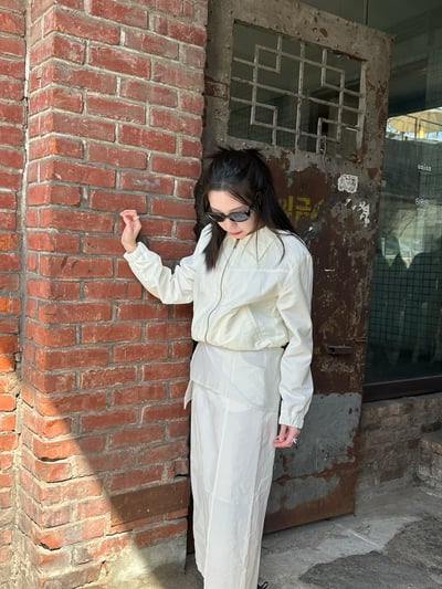 韓系簡約附腰帶風衣長裙5