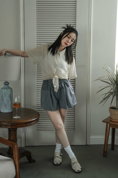 人人百搭透膚格紋襯衫7