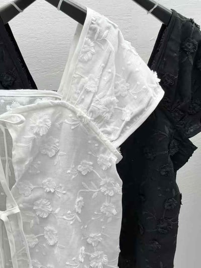 高級感刺繡緹花綁帶上衣6