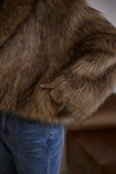 街頭最時髦大翻領毛外套10