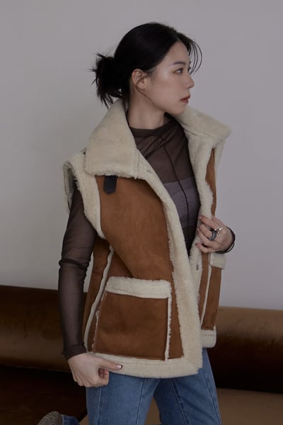 軟呼呼羊羔毛高領麂皮背心6