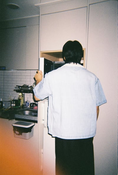 歐巴的針織拼接牛仔襯衫3