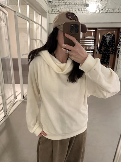 一體成型連帽設計上衣12