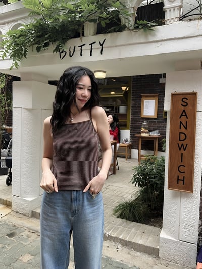 經典質感刺繡LOGO條紋背心3