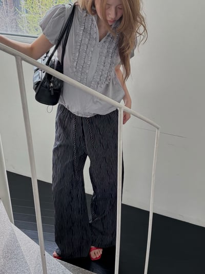 法式荷葉拉鍊風衣外套（自留款）3