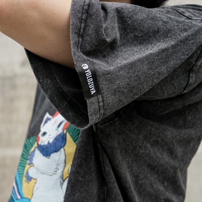 犼太郎靈巧幽白 T Shirt－水洗黑4