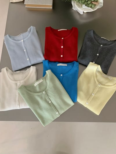 親膚排釦針織上衣（7colors)13