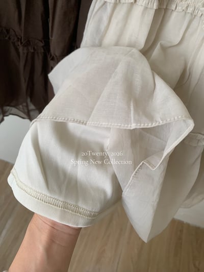 滾邊花紋吊帶短洋（4colors)9