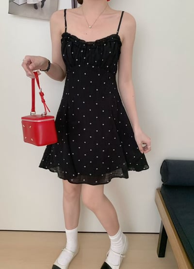 Look5 內搭短T+小花吊帶短洋7