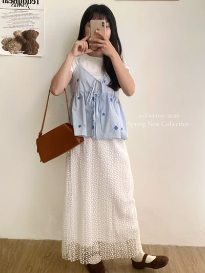 小刺繡花花雙綁帶背心（2colors)7