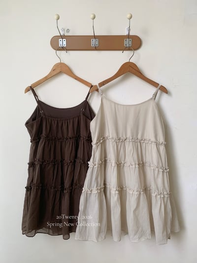 滾邊花紋吊帶短洋（4colors)7