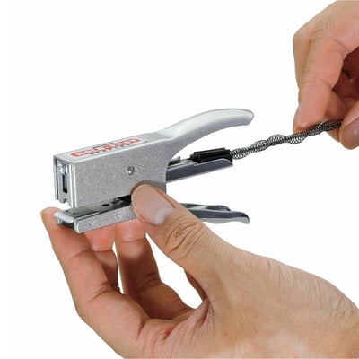 Penco 手握型釘書機 (多色選擇)9