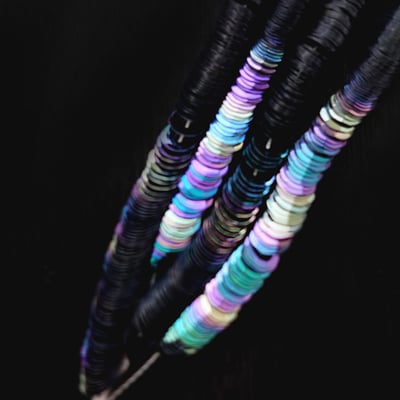 LM-IRIDESCENT METALLIC COLOURS-4mm2