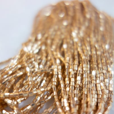 2 CUT BEADS 10°3
