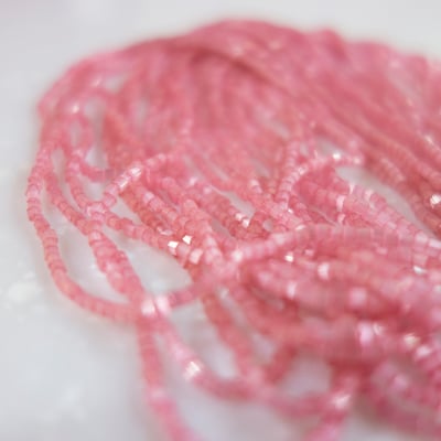2 CUT BEADS 11°－馬卡龍7