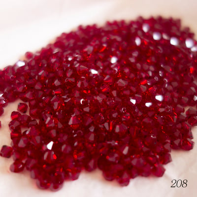 SWAROVSKI 5301 4MM 菱形10-顆5