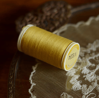 COTTON SEWING THREAD 系列612