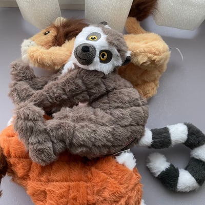 KONG Scampers 擬真野生動物玩具3