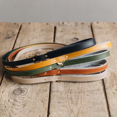 Band & Roll Hitch Air 標準真皮短牽（義大利牛皮、德國製）1