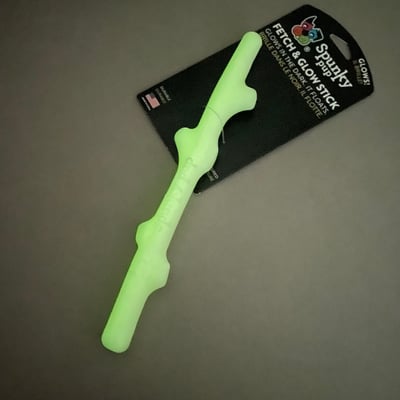 Spunky Pup Fetch & Glow Stick 螢光樹枝（拾回、拋接、浮水）2