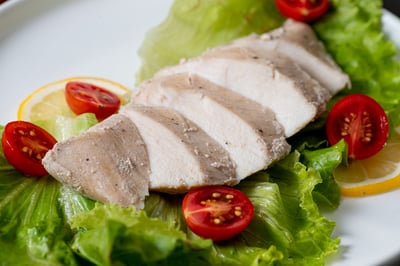 舒肥嫩雞胸隨手包-精選原味 100g/包│肉肉隊長│簡單調味 黑胡椒香草點綴 清香多汁鮮甜│ 宵夜/備餐/低脂/野餐/露營2