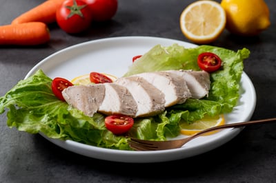 舒肥嫩雞胸-精選原味 180g/包│肉肉隊長│簡單調味 黑胡椒香草點綴 清香多汁鮮甜│ 宵夜/備餐/低脂/野餐/露營1