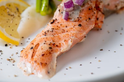 舒肥菲力鮭魚 - 原味海鹽 100g/包│肉肉隊長│嚴選頂級菲力鮭魚 / 脂肪低含豐富的EPA、DHA│ 宵夜/備餐/低脂/野餐/露營2