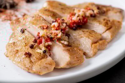 舒肥無骨雞腿排 - 辣口香蒜 160g/包│肉肉隊長│主廚特製手炒蒜蓉辣椒濃郁蒜香中帶點微微辣口│ 宵夜/備餐/低脂/野餐/露營2