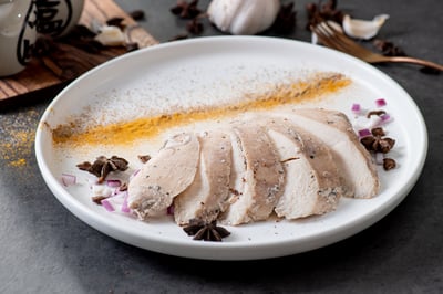 舒肥嫩雞胸-秘製老滷 180g /包│肉肉隊長 │ 宵夜/備餐/低脂/野餐/露營1