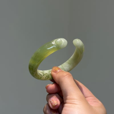 岫玉月兔鐲552