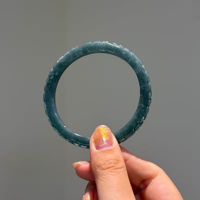 瓜料 藍水翡翠滿花雕刻方鐲586
