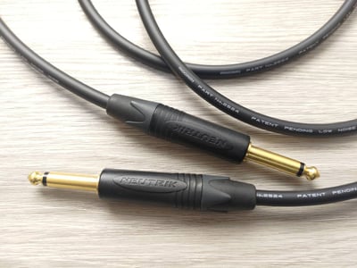 吉他/BASS導線=[MOGAMI/2524]+[NEUTRIK鍍金/TS+TS-L]4