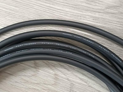 ★吉他/BASS短導線★[MOGAMI/2524]+[SWITCHCRAFTK/6.3mm TS-L頭+6.3mm TS-L頭]5
