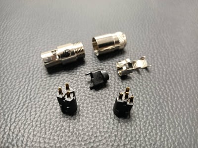 台製MINI-XLR / 3(4) PIN / 公母頭4