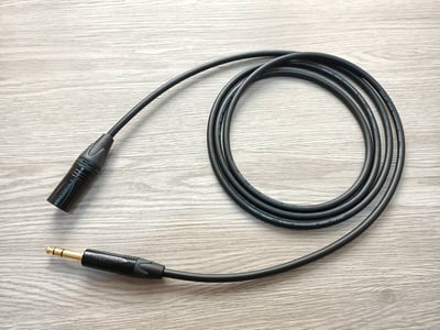 平衡音訊導線=[MOGAMI/2549]+[NEUTRIK鍍金/XLR公+XLR母+TRS]2