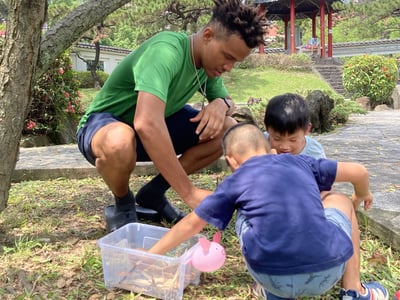 2-10歲 【童話主題系列】三隻小豬蓋房子10