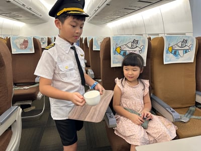 早鳥優惠！7/20-7/24 | 8/3-8/7 | 8/24-8/28【4-10歲｜外師全美語夏令營】我是小小空服員飛行任務營 x 實驗 ｘ角色扮演 x 實境體驗5