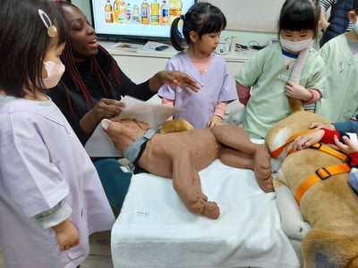 3-10歲【亞洲寵物博物館特別合作】白袍天使小獸醫2