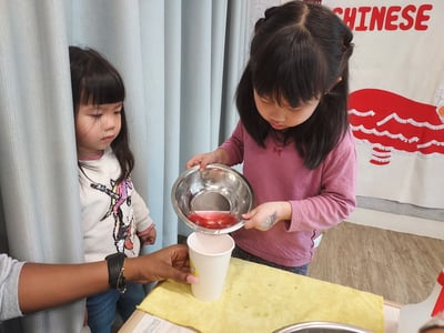 【超早鳥優惠！10/15止】4-12歲｜外師全美語冬令營｜喜氣洋洋新春科學冒險營：實驗 × 烘焙 × 角色扮演 × 實境體驗5