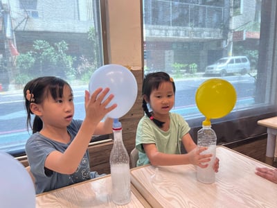 4-10歲獨立【小小科學家奇妙探險】外師全美語魔法科學課｜中正紀念堂教室10