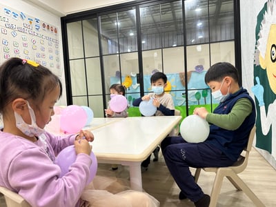 【超早鳥優惠！10/15止】4-12歲｜外師全美語冬令營｜喜氣洋洋新春科學冒險營：實驗 × 烘焙 × 角色扮演 × 實境體驗2