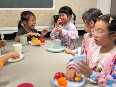 超早鳥優惠！7/1-7/3 【4-6歲6-12歲｜外師全美語夏令營】小廚神的味蕾探險：美味大進擊 x 實驗 x 烘焙 ｘ角色扮演 x 實境體驗10