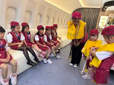 3-10歲【外師全美語｜小小空服員出任務】11