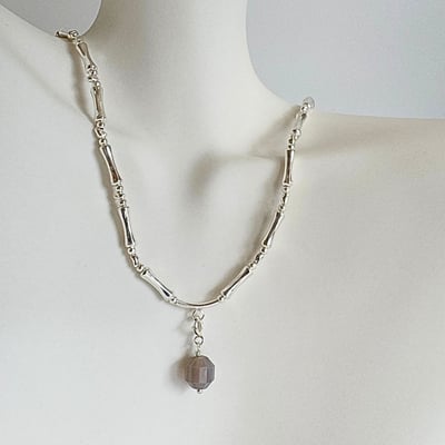 Grey Serenity 墜飾3